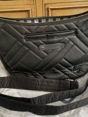Lug Harmony Black Crossbody. With 2 straps